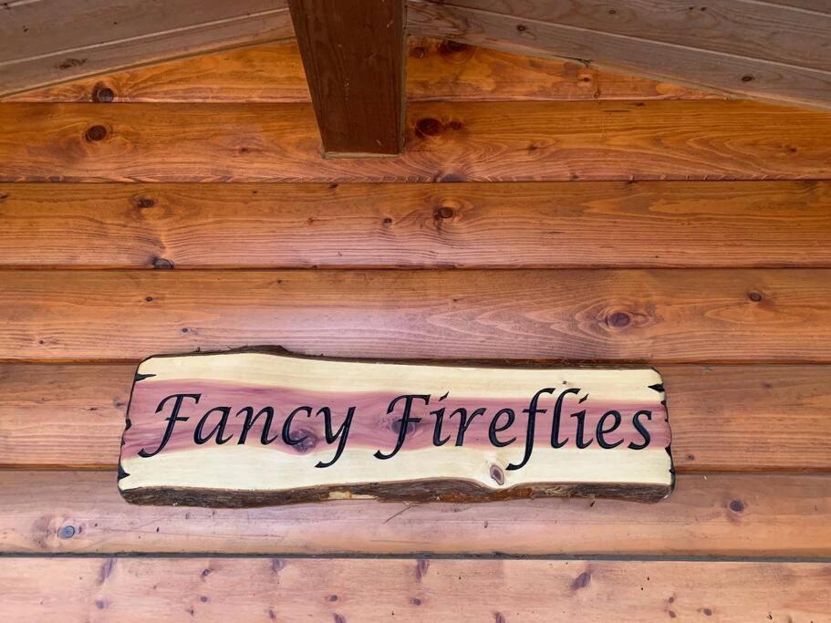 Fancy Fireflies Cabin Hayward Εξωτερικό φωτογραφία